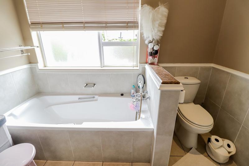 3 Bedroom Property for Sale in Pinnacle Point Golf Estate Western Cape